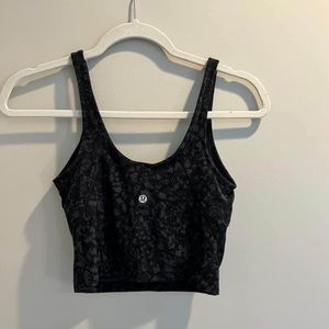 Lululemon tank